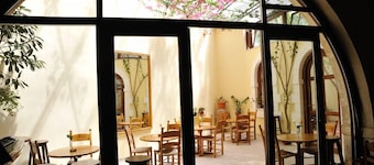 Byzantine Hotel