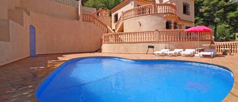 Villa, 4 Bedrooms | Pool