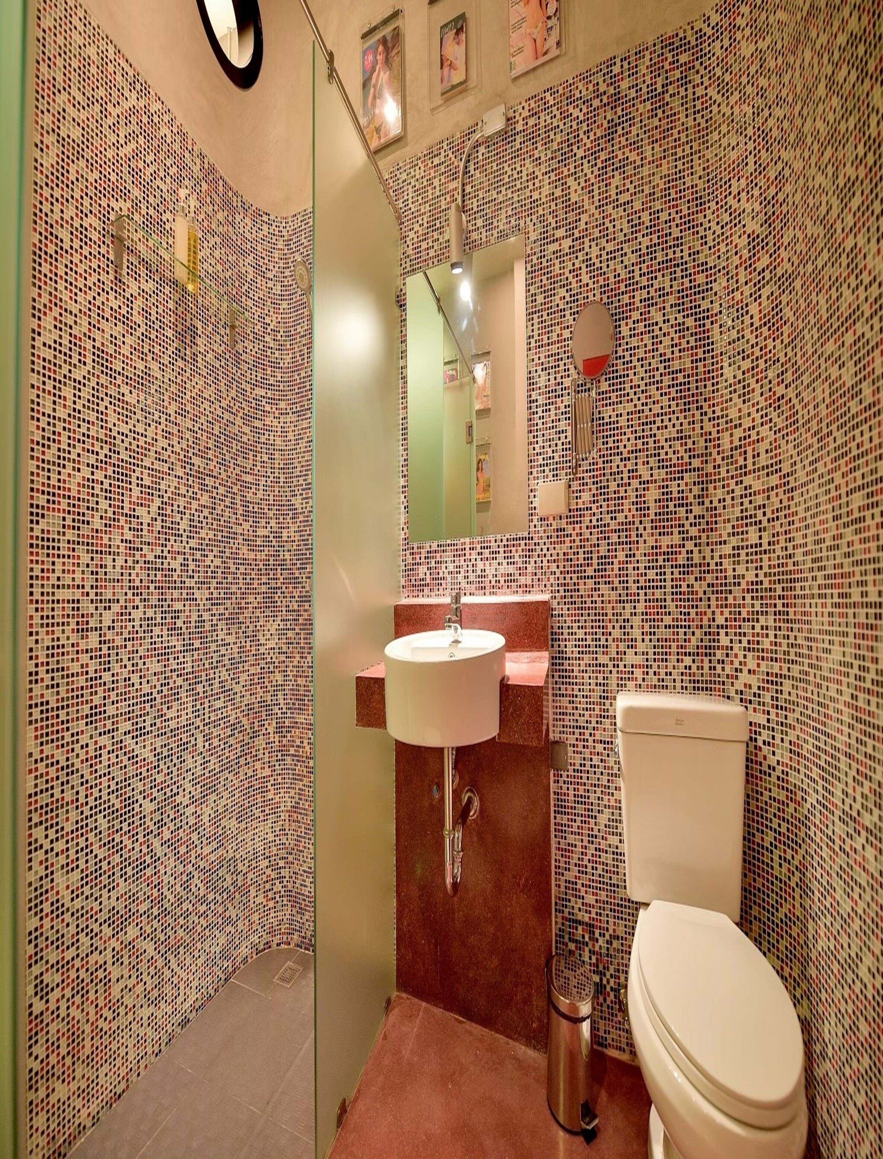 Foto - Collection O Jasaen Stylish Unique Hotel