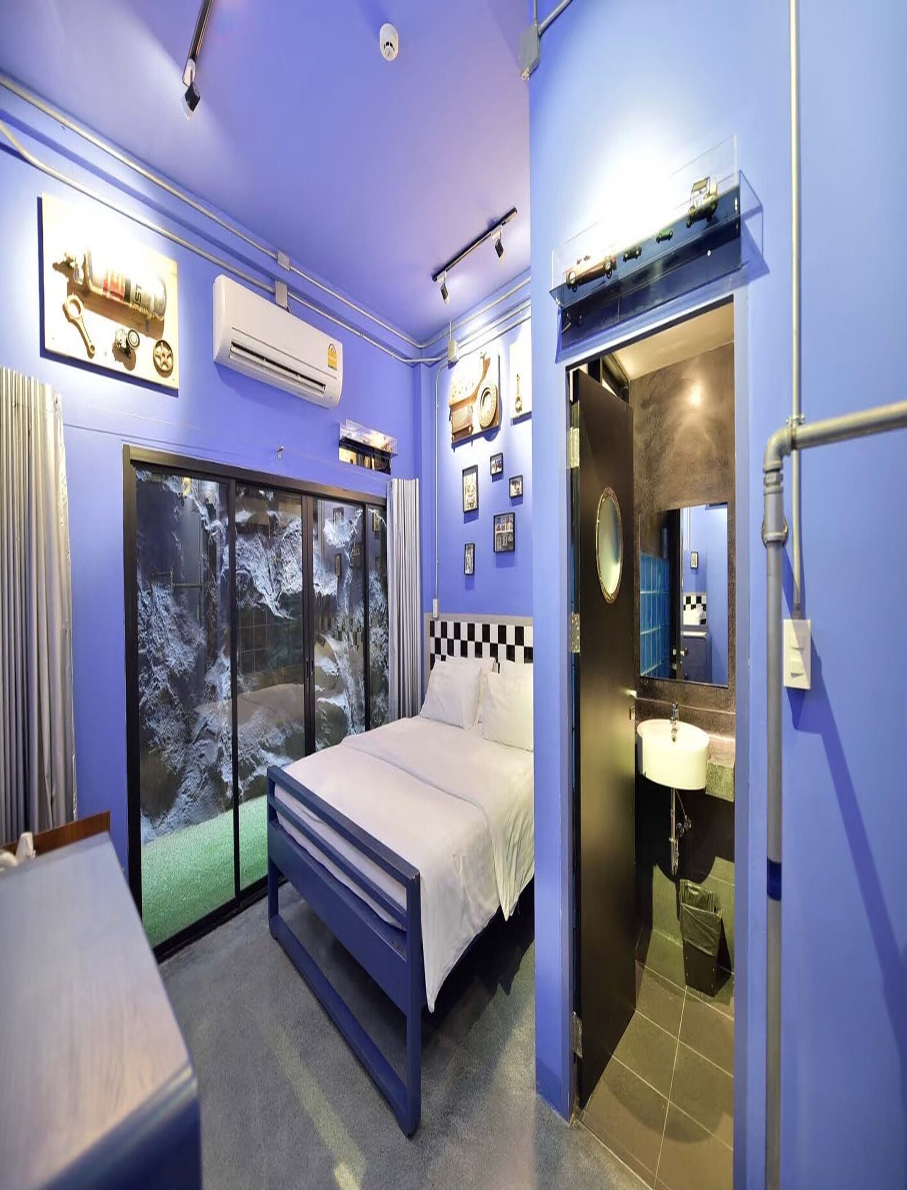 Phòng đôi Deluxe | Bộ đồ giường kháng dị ứng, trang trí khác biệt 