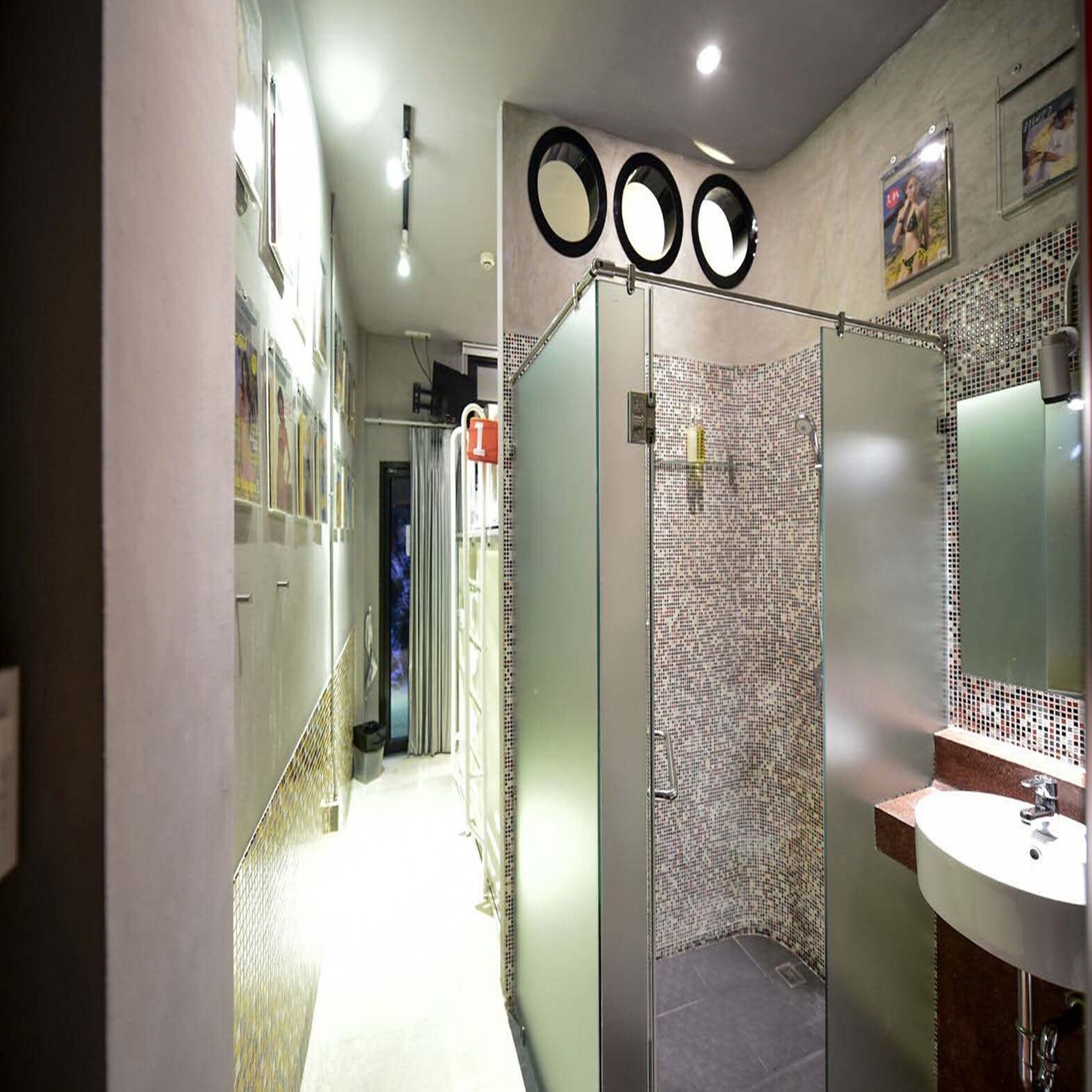 superior double | 1 bedroom, hypo-allergenic bedding, individually decorated