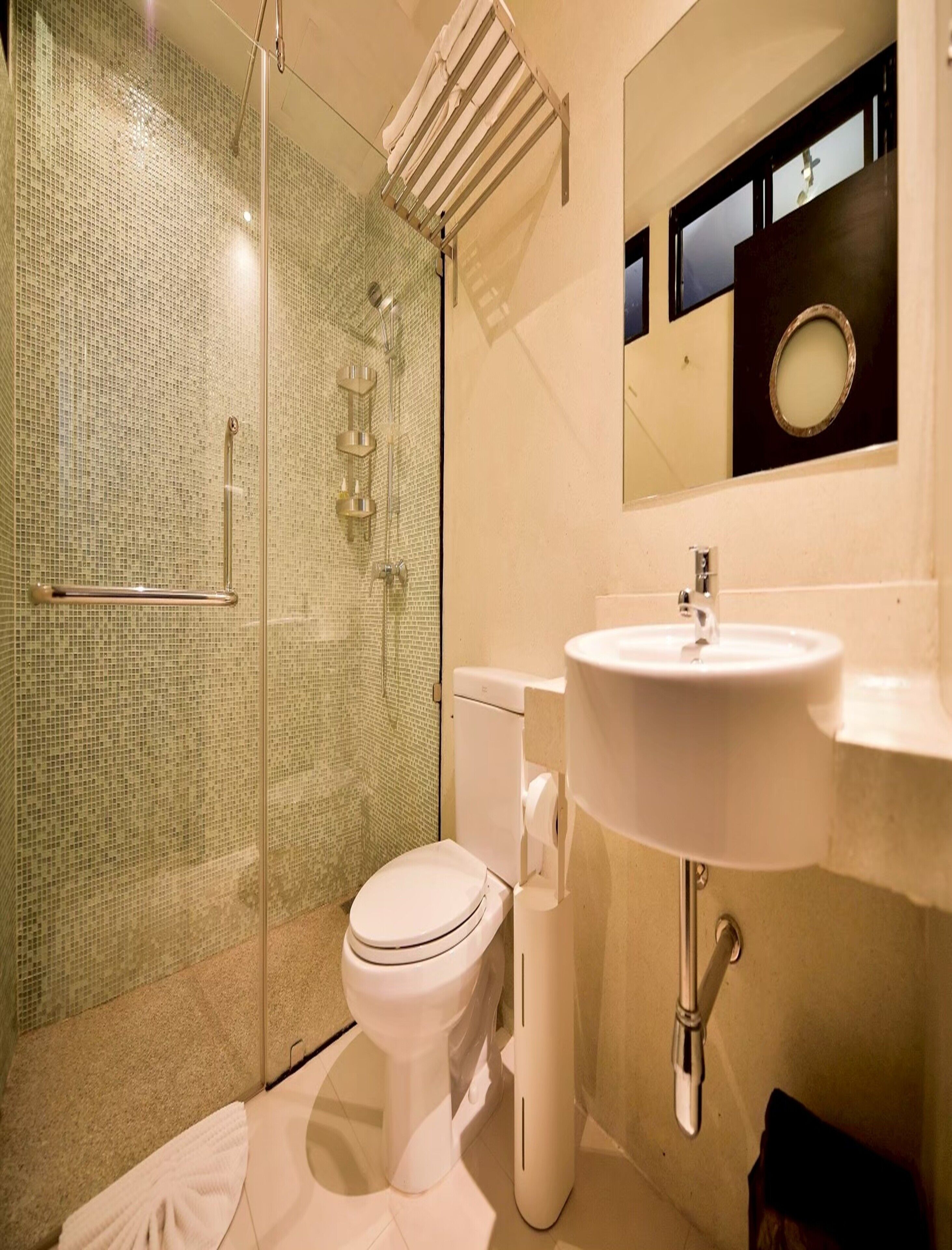 Foto - Collection O Jasaen Stylish Unique Hotel