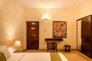 Superior Main - Hanu Reddy Residences Wallace Garden (Chennai)