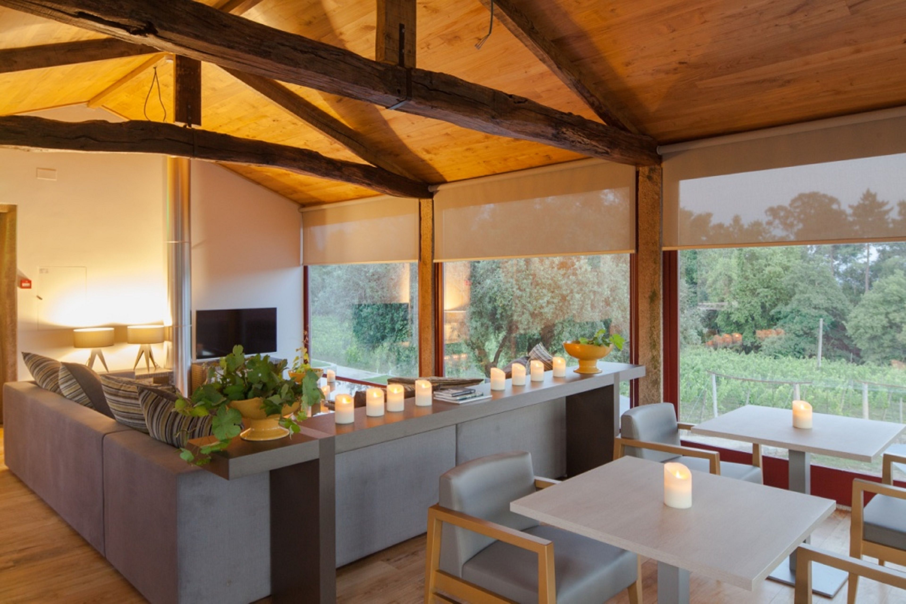 Se sirven cenas y cocina regional 