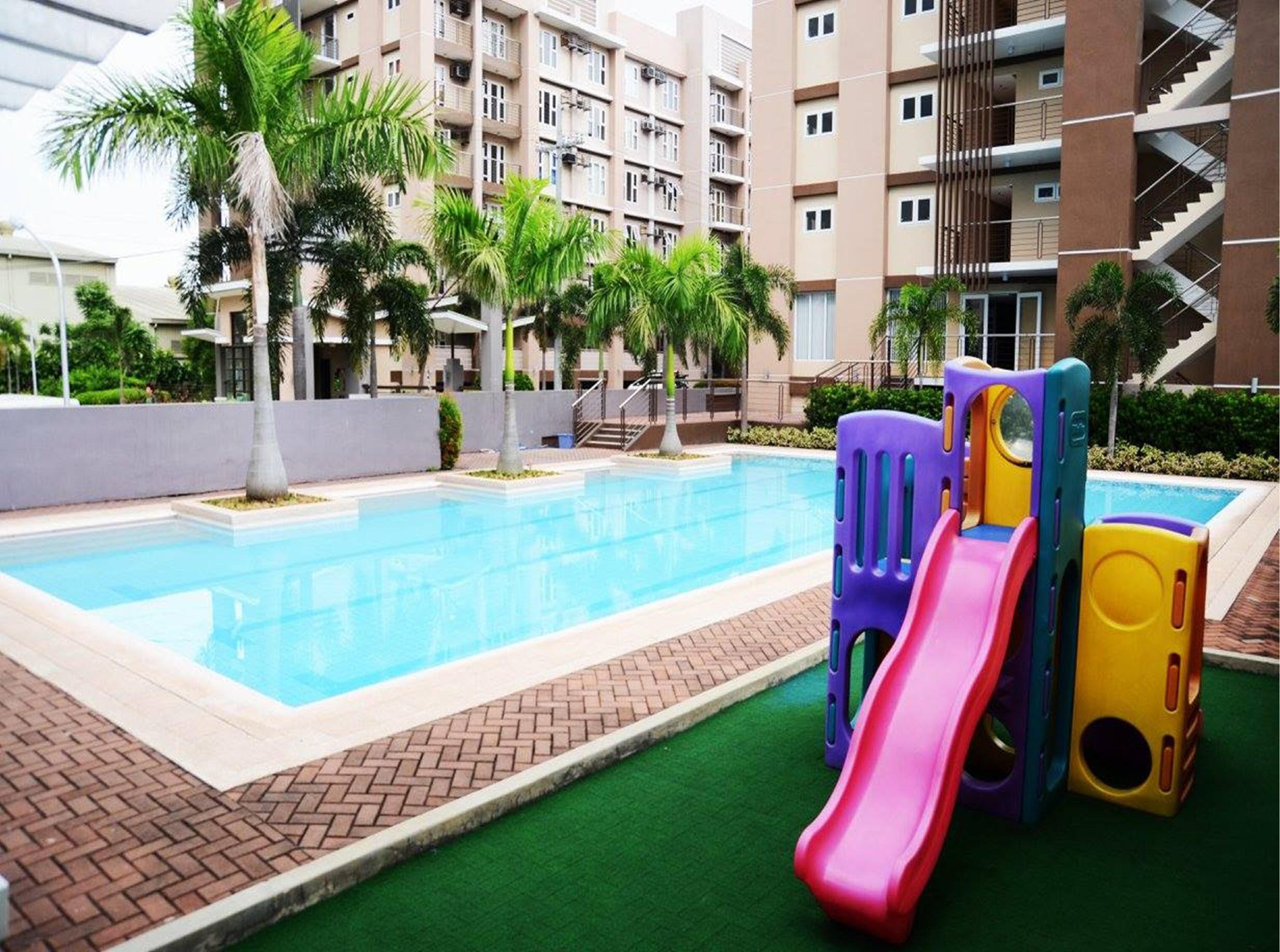 Children's play area - outdoor