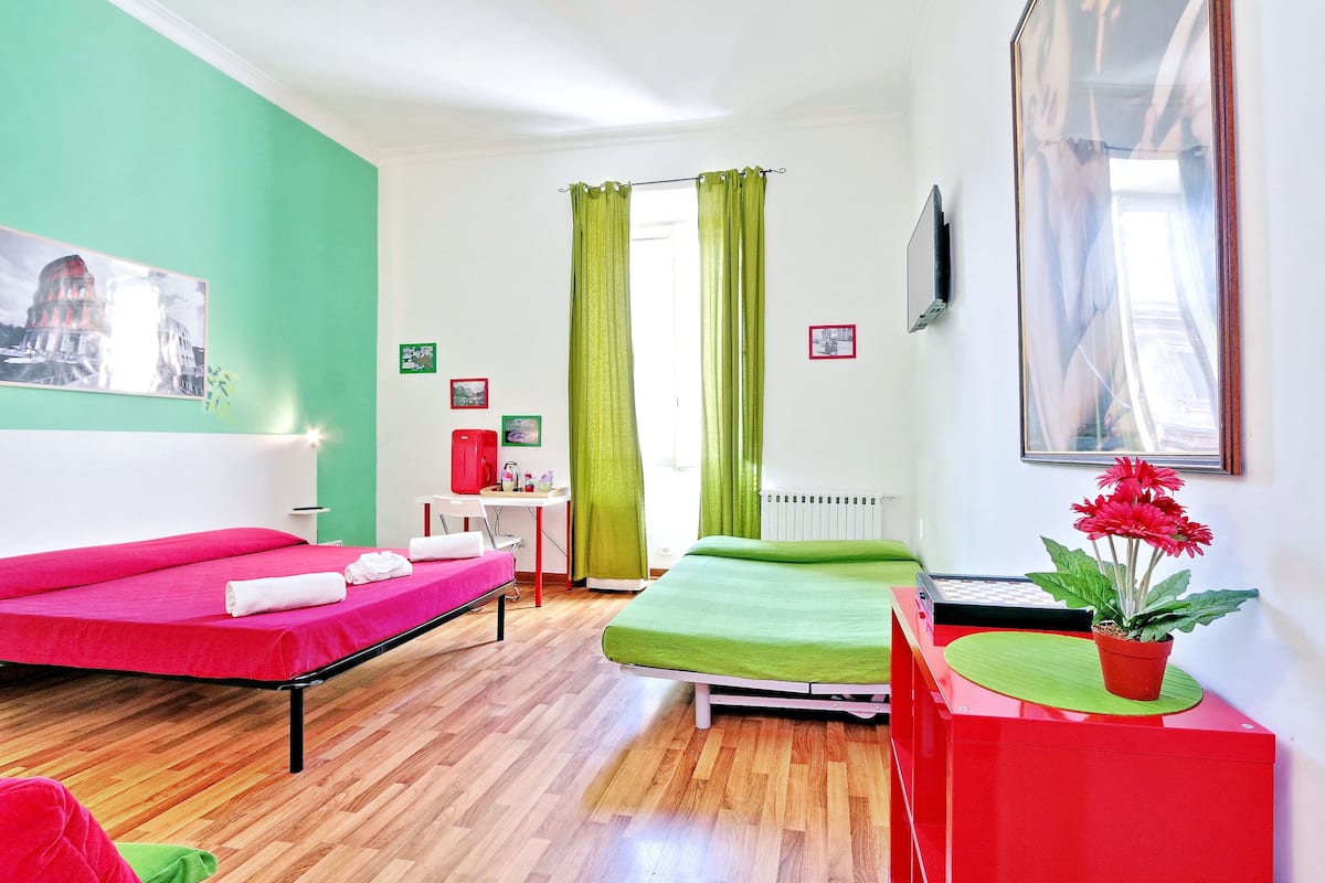 In-room safe, desk, free cots/infant beds, free WiFi