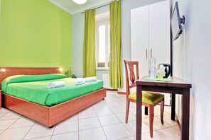 Kamar Double Comfort | Brankas, meja kerja, tempat tidur bayi gratis, dan Wi-Fi gratis