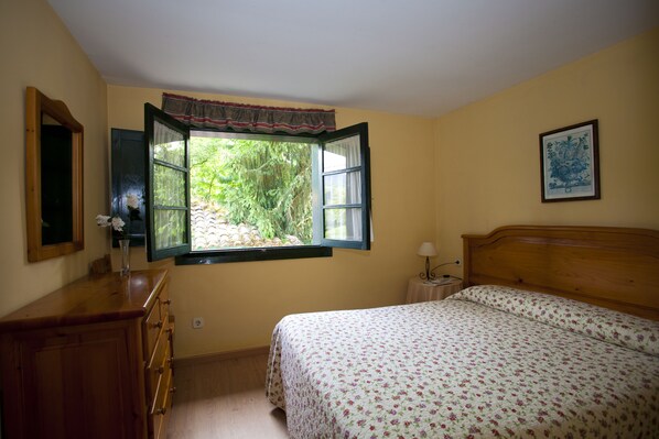 Traditional House, 3 Bedrooms