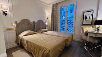 In-room safe, individually decorated, desk, cribs/infant beds