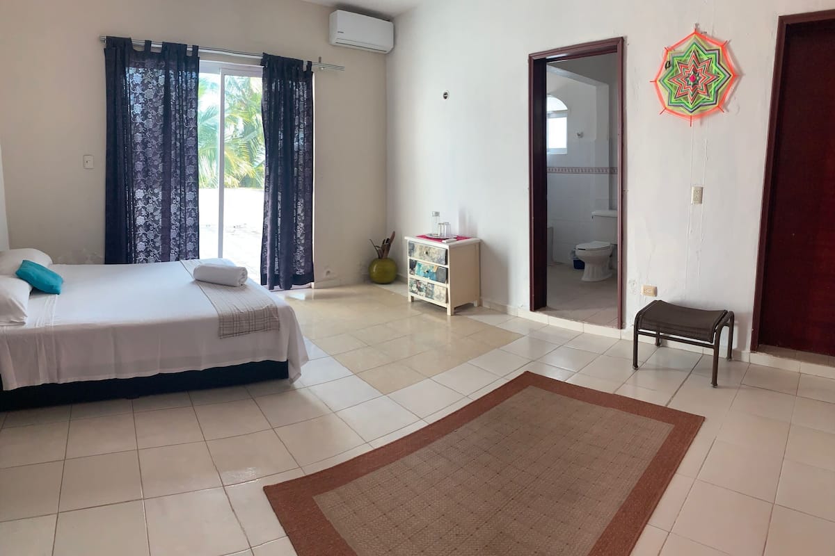 1 bedroom, in-room safe, individually decorated, individually furnished