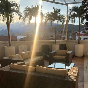 Terrace/patio - Apartasuites San Marcos (Cali)