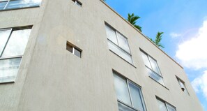 Front of property - Apartasuites San Marcos (Cali)