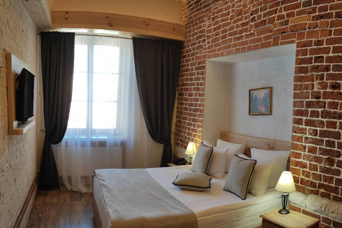 Comfort Double Room | 1 bilik tidur, peti besi dalam bilik, dihias secara berasingan