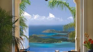 In-room dining - Infinity Villa (St. Thomas)