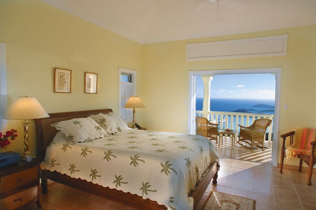 4 soveværelser, premium-sengetøj, pengeskab på værelset, skrivebord