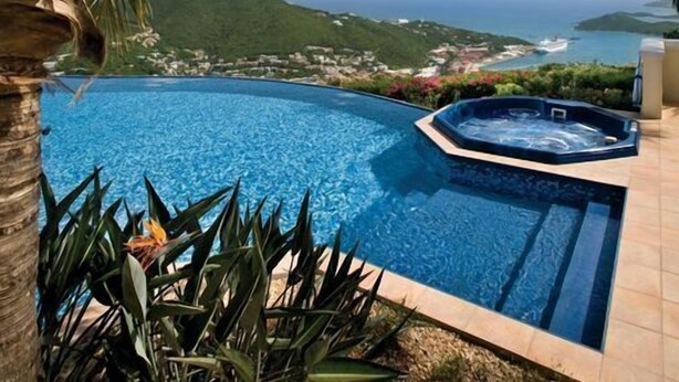 Outdoor pool - Infinity Villa (St. Thomas)