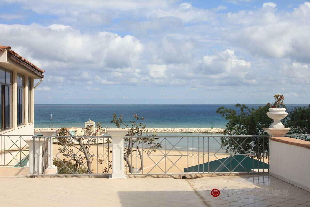 Panoramic Triple Room | Desk, free WiFi