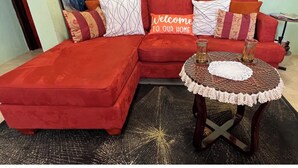 Deluxe-Apartment, 1 Schlafzimmer, Terrasse | Wohnbereich