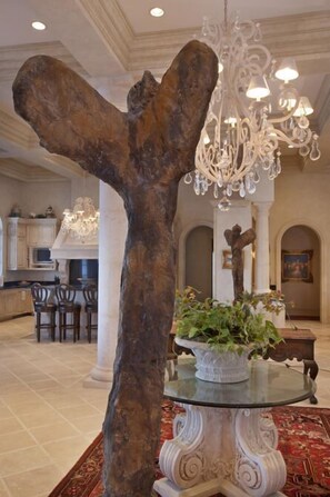 Luxury Villa, 5 Bedrooms | 5 bedrooms, minibar, in-room safe, rollaway beds