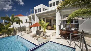 Luxury Villa, 6 Bedrooms | Outdoor pool | Outdoor pool, sun loungers