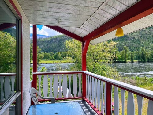 Rivermount Motel Campground and RV Park