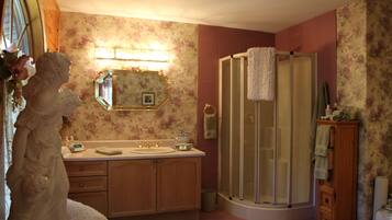 Superior-Zimmer, 1 Queen-Bett, Whirlpool (Spa Suite) | Badezimmer