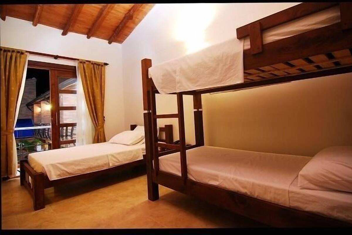 Superior Quadruple Room | Blackout curtains, rollaway beds, free WiFi