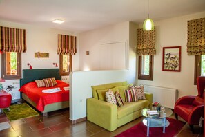 1 bedroom, Egyptian cotton sheets, premium bedding, in-room safe