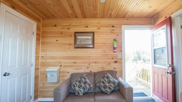 Standard Cottage, 2 Bedrooms | Living room