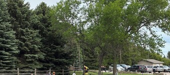 Dakota Inn