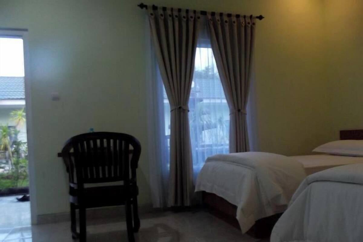 1 habitación, escritorio y insonorización