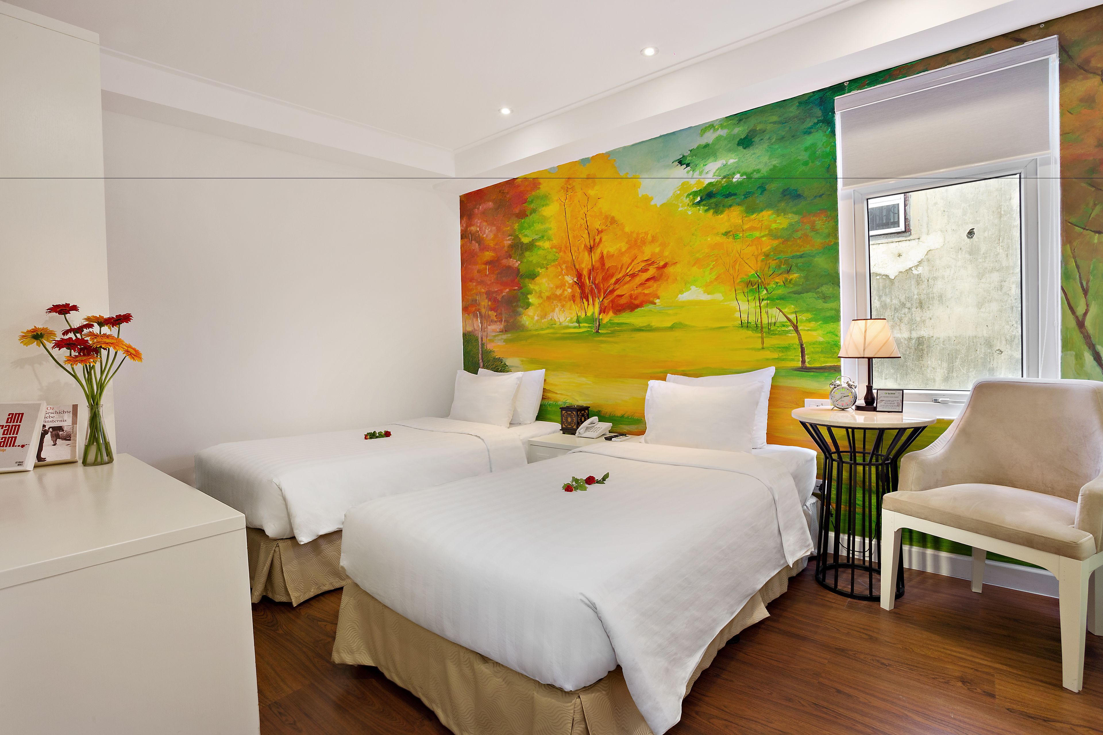 minibar, in-room safe, desk, soundproofing