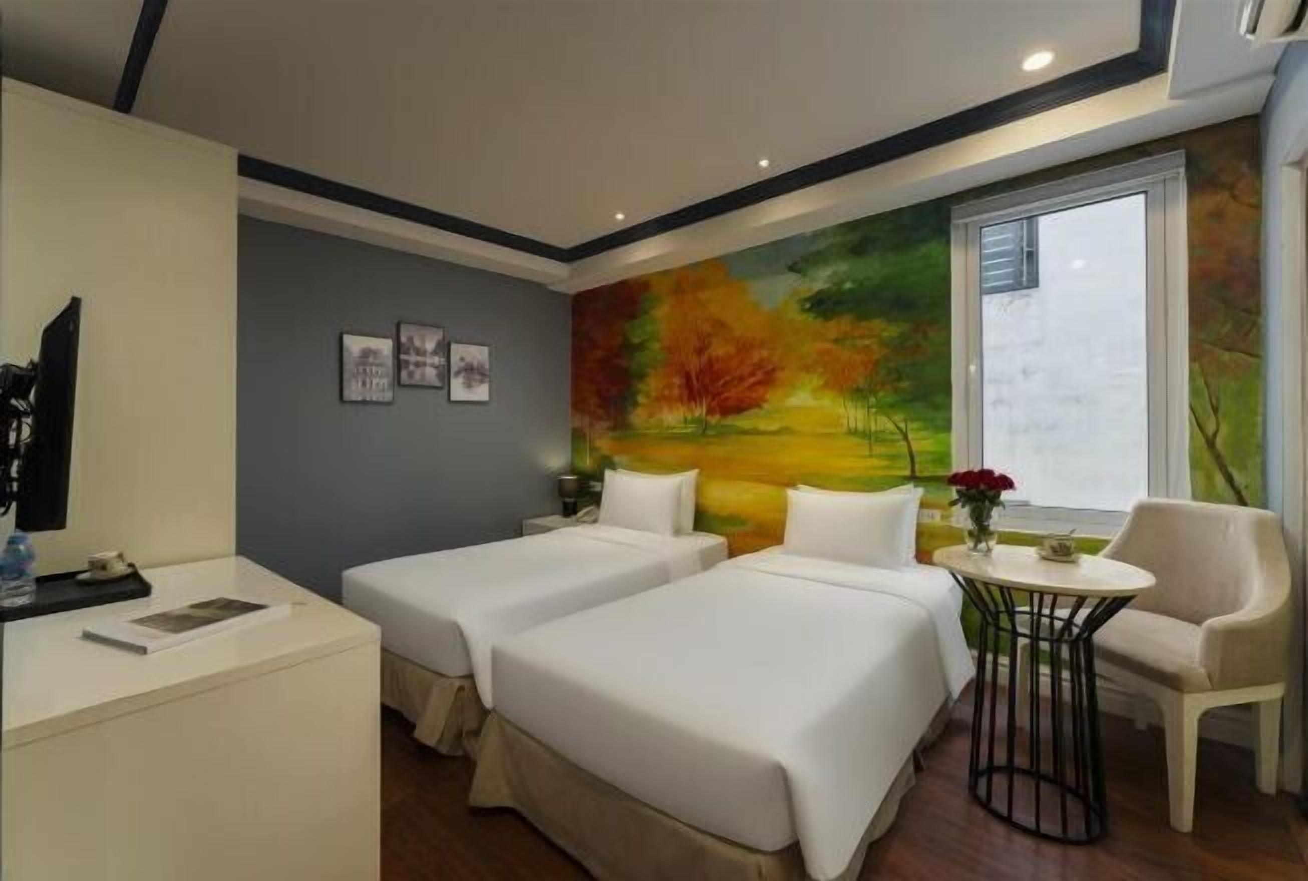 Minibar, in-room safe, desk, soundproofing