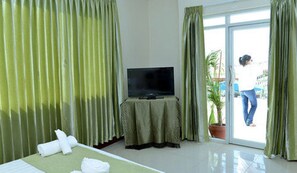 In-room safe, desk, blackout drapes, free WiFi