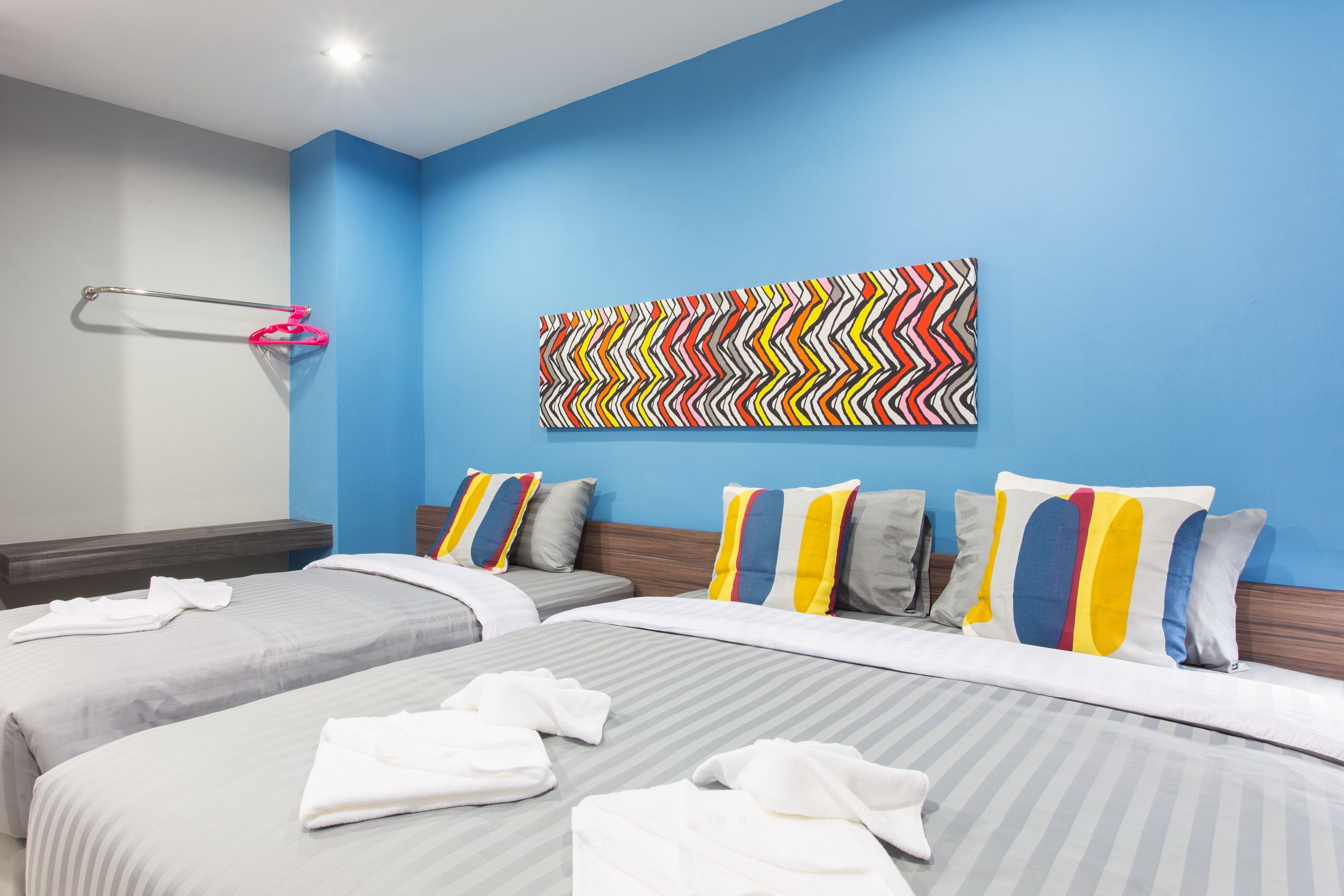 standard triple room | desk, free wifi