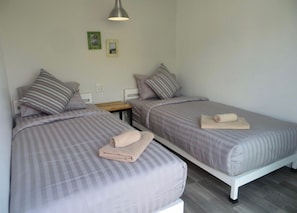 Standard Twin Room, Shared Bathroom | Desk, free WiFi, bed sheets