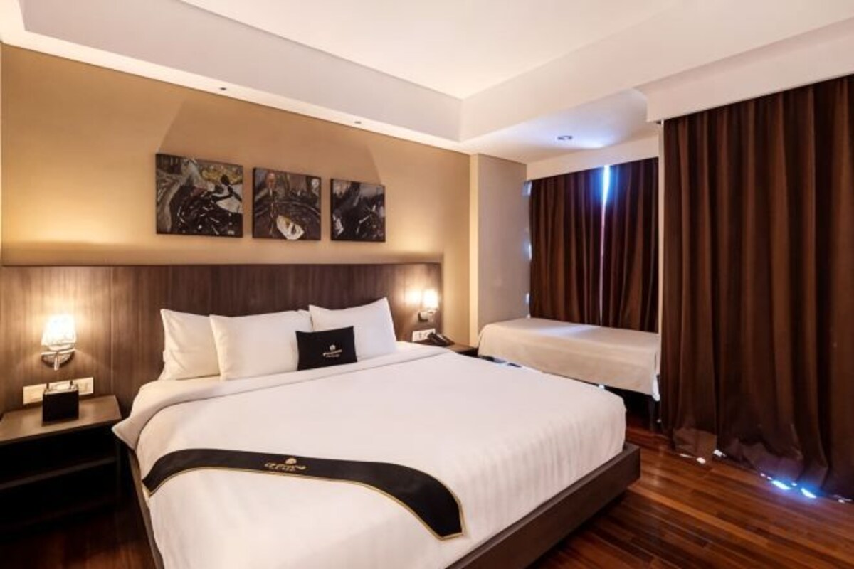 Deluxe Premiere Room