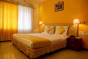 Chambre Standard Double ou avec lits jumeaux, 1 lit double, salle de bains privée