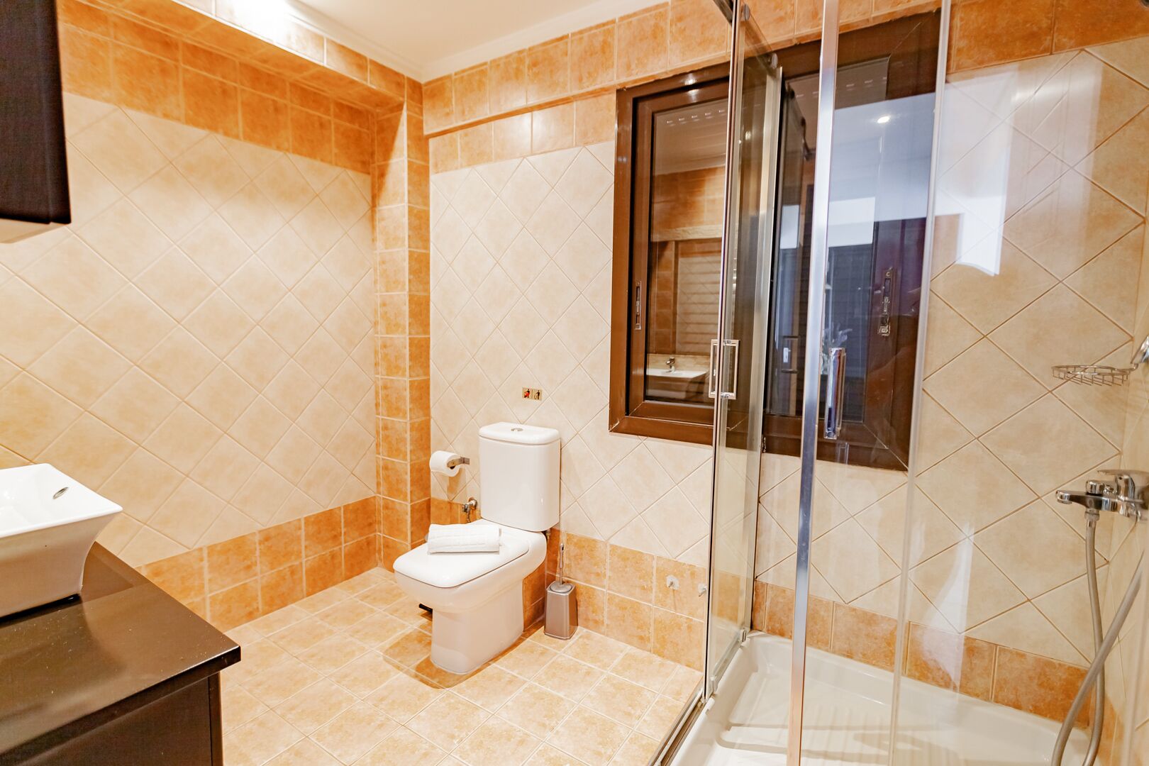 junior room, sea view | bathroom | shower, free toiletries, hair dryer, towels