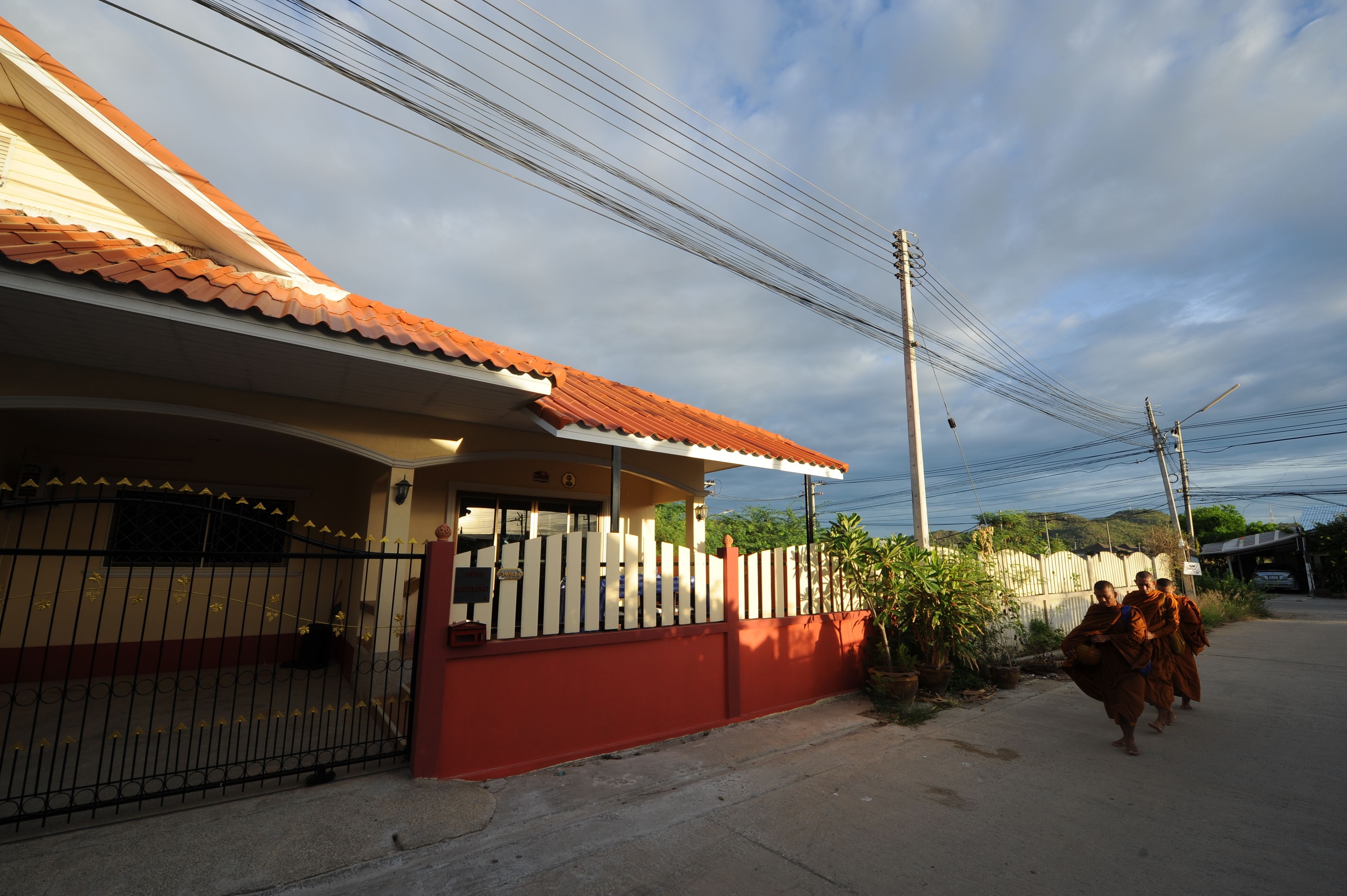 Front of property - evening/night