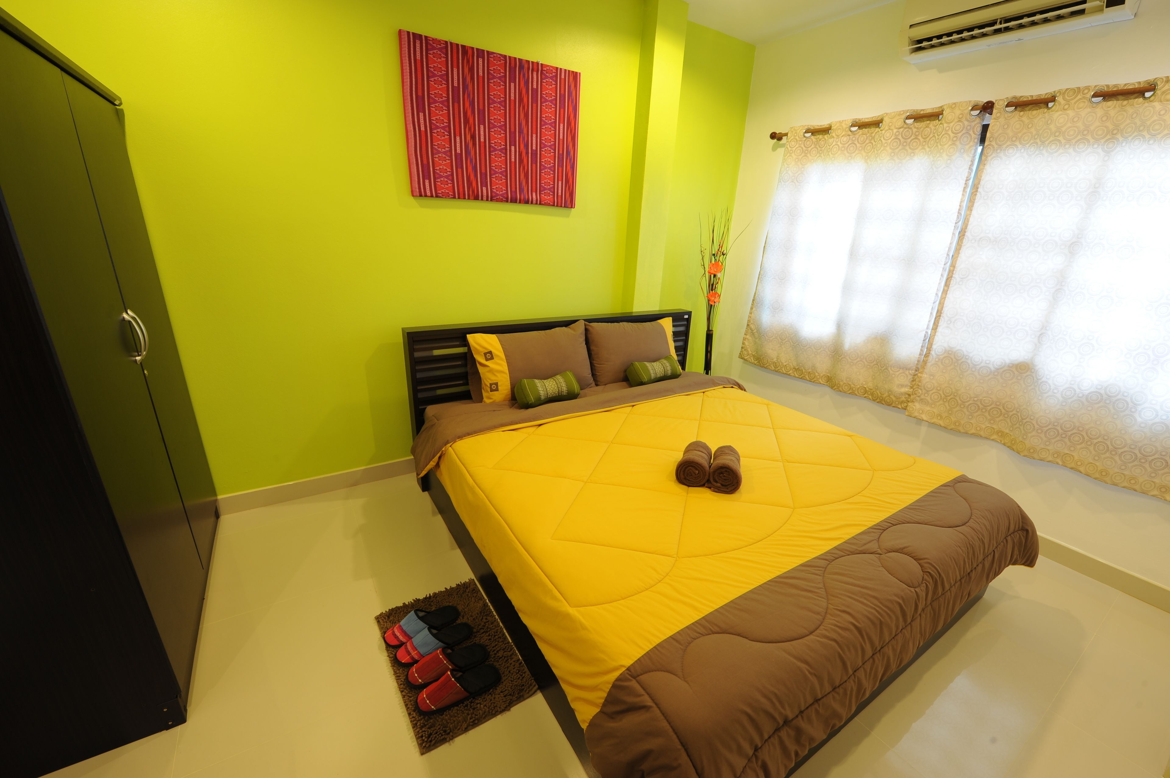 Free minibar, in-room safe, desk, iron/ironing board