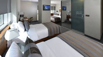 1 bedroom, premium bedding, minibar, in-room safe
