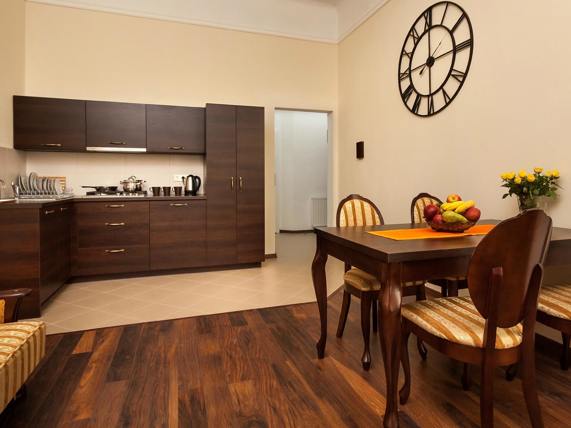 deluxe apartment | private kitchen | fridge, electric kettle
