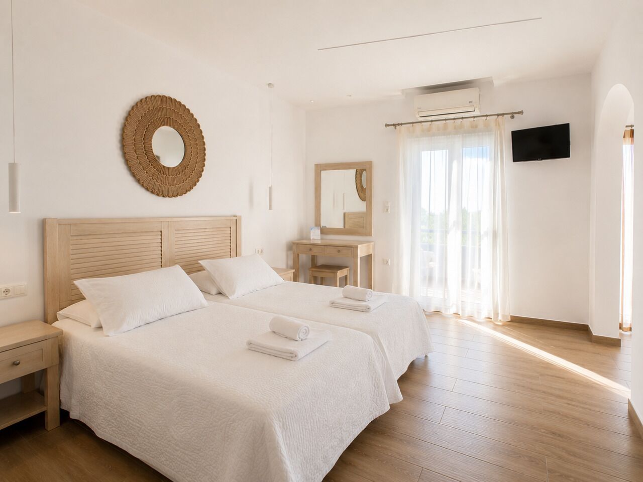 In-room safe, soundproofing, iron/ironing board, free cots/infant beds