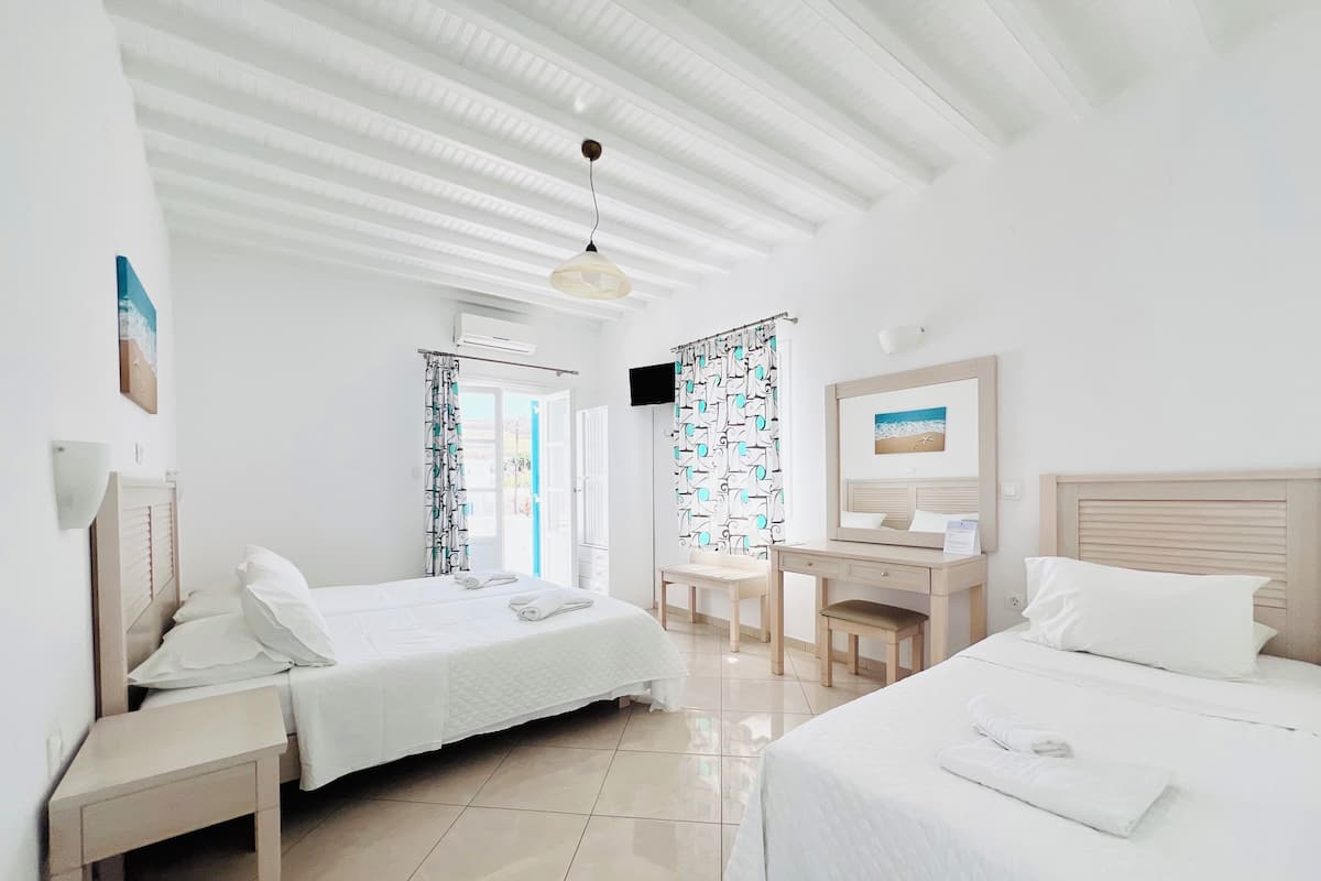 In-room safe, soundproofing, iron/ironing board, free cots/infant beds