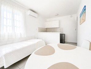 Ảnh chưa phân loại, 2 trong số 41 ảnh, nút