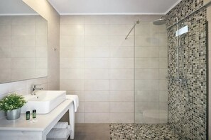 Bathroom - Locanda (Zakynthos)