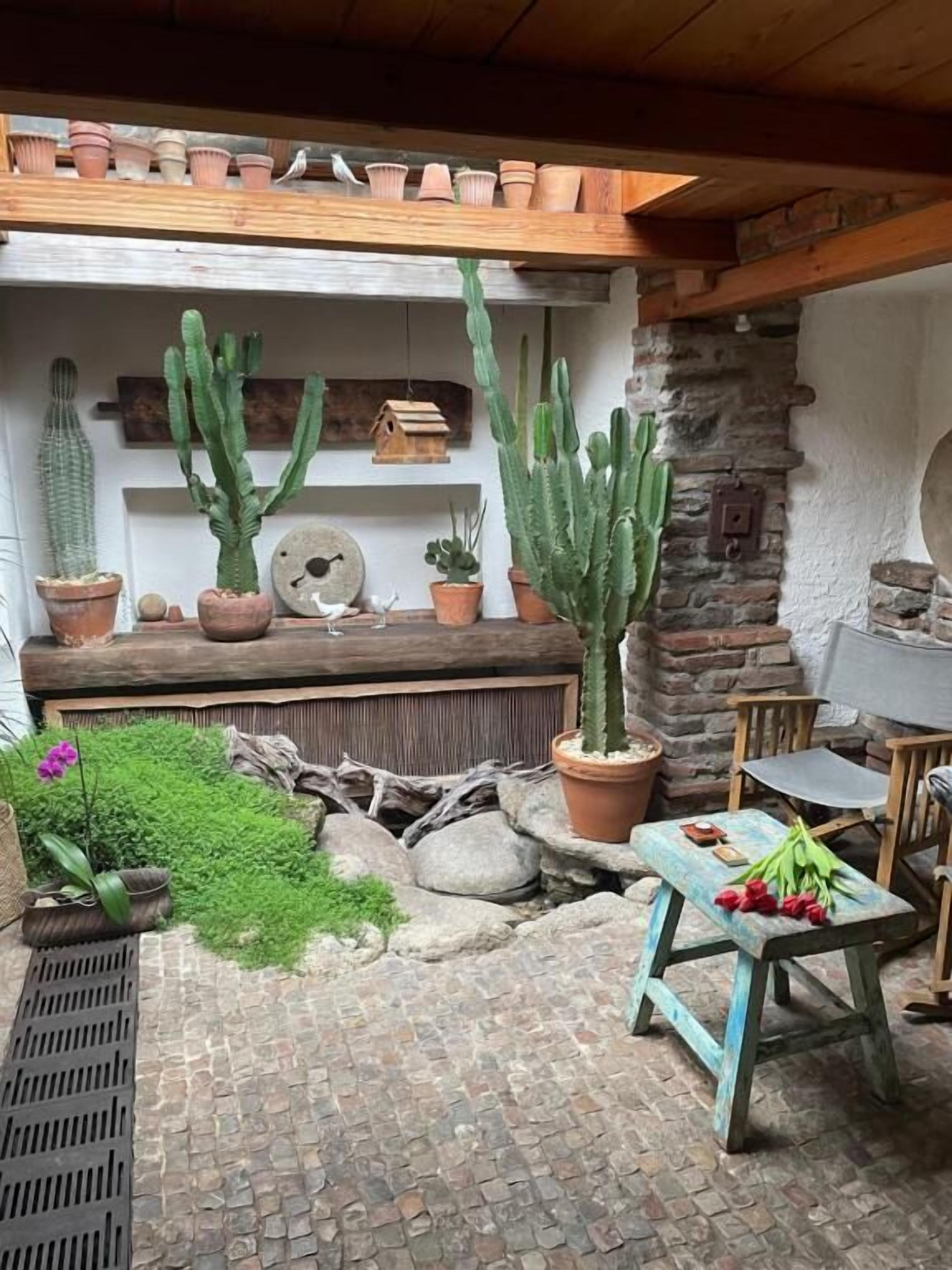 Luxury-Doppelzimmer, Terrasse, Gartenblick | Innenbereich