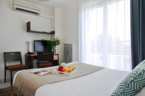 Park & Suites Toulouse Colomiers