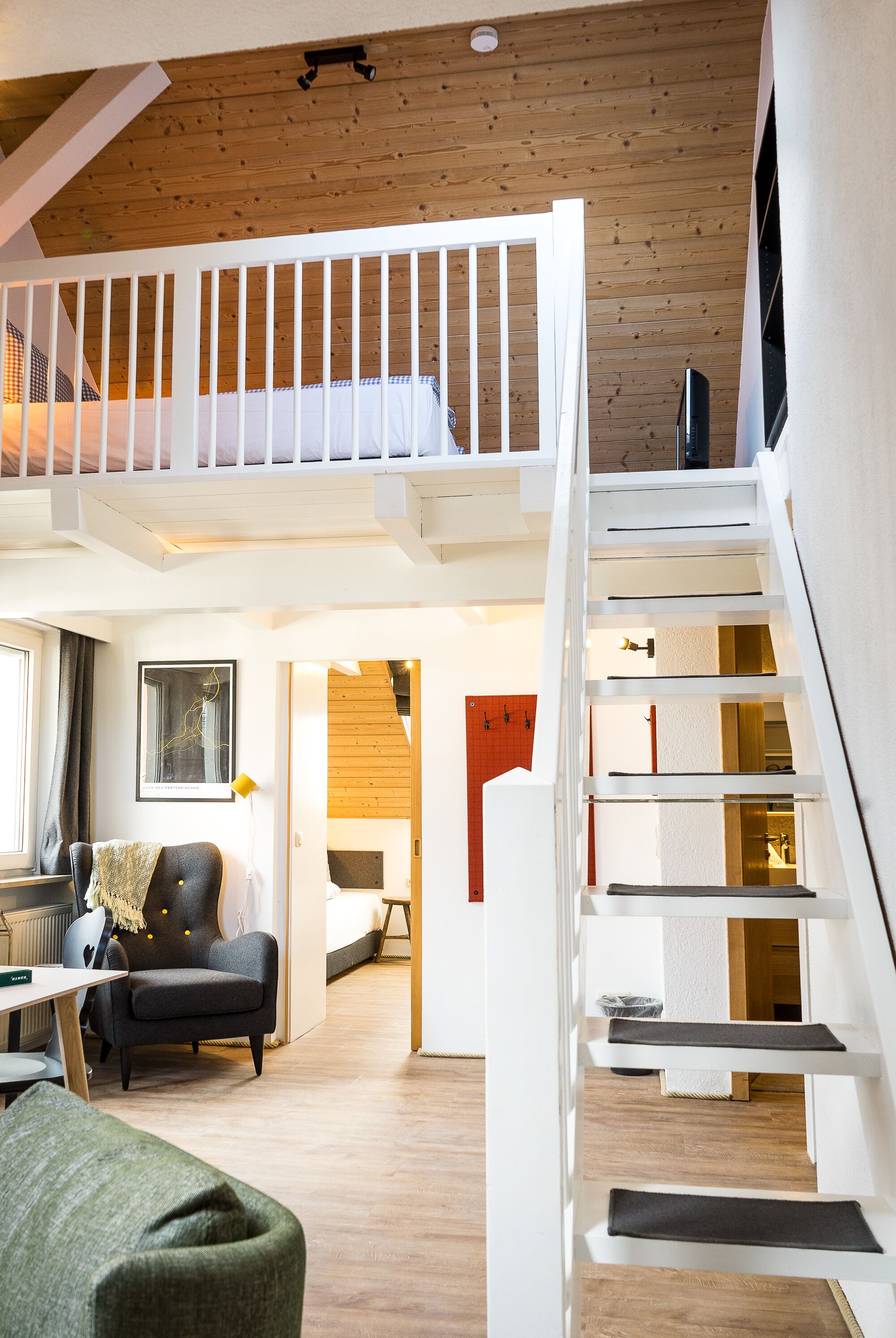 Maisonette-Suite | Wohnbereich | Flachbildfernseher